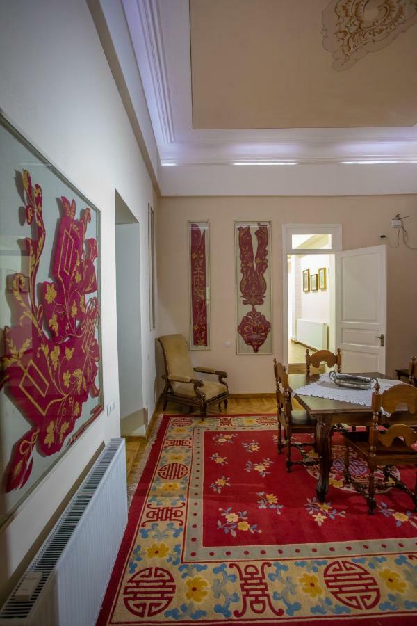 Hotel Veneto Kutaisi Eksteriør billede