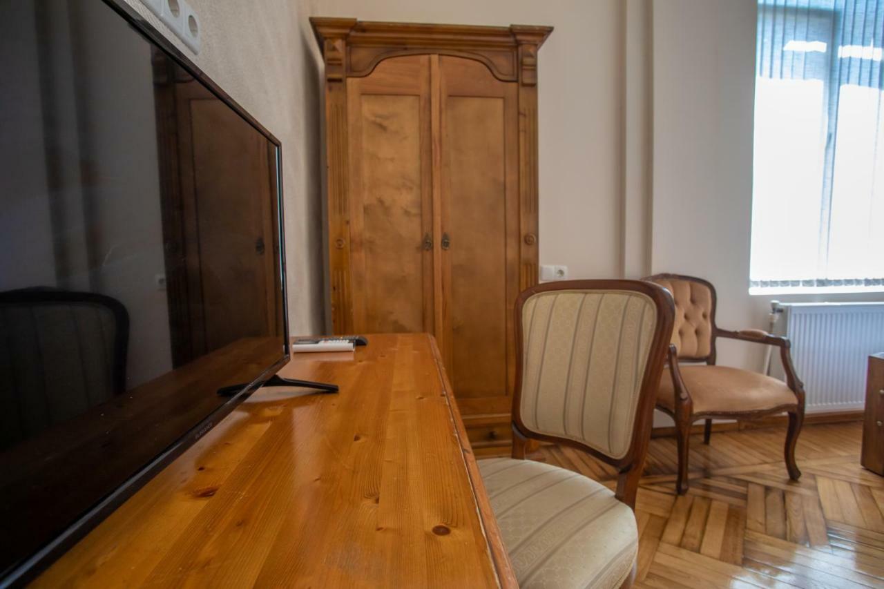Hotel Veneto Kutaisi Eksteriør billede