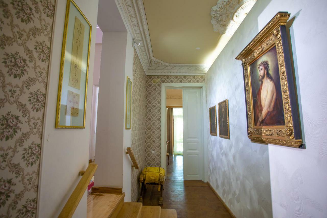 Hotel Veneto Kutaisi Eksteriør billede