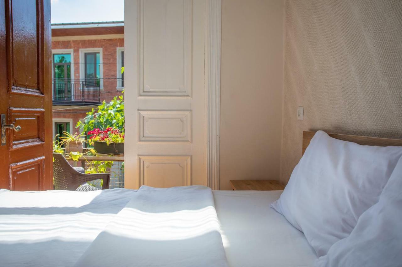 Hotel Veneto Kutaisi Eksteriør billede
