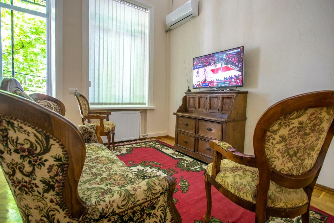 Hotel Veneto Kutaisi Eksteriør billede